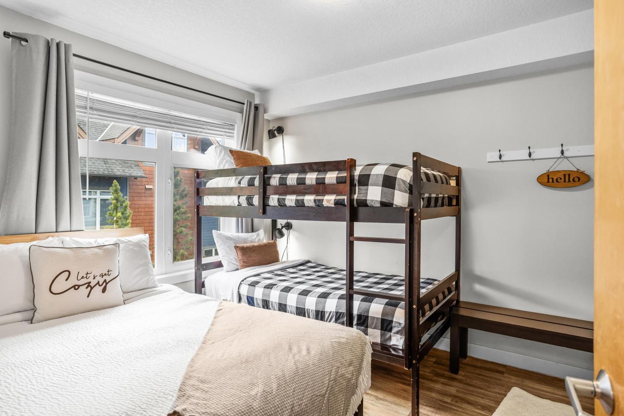 Charming 1 Bdrm Plus Loft With Views Managed By Little Sister Getaways Κάνμορ Εξωτερικό φωτογραφία